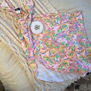 NWT Princess Polly light pink floral sarong